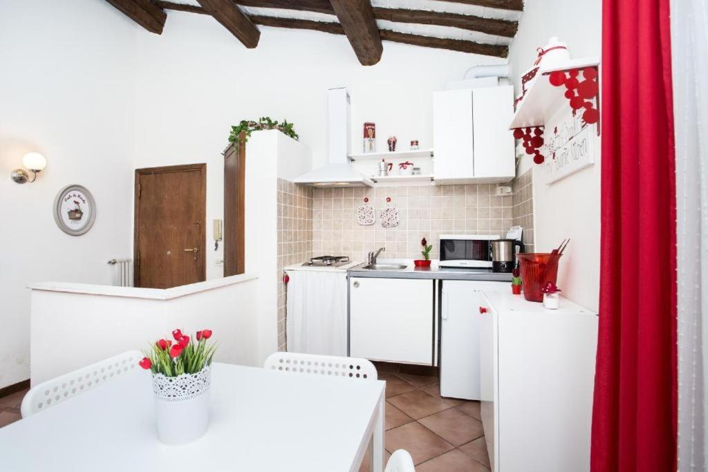 רומא Moro Magenta 5 Casa E Appartamento Per Vacanze מראה חיצוני תמונה